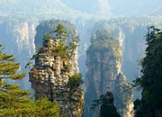 visit and tour the tourist attractions of China