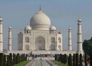 Visit and tour the top tourist attractions of India